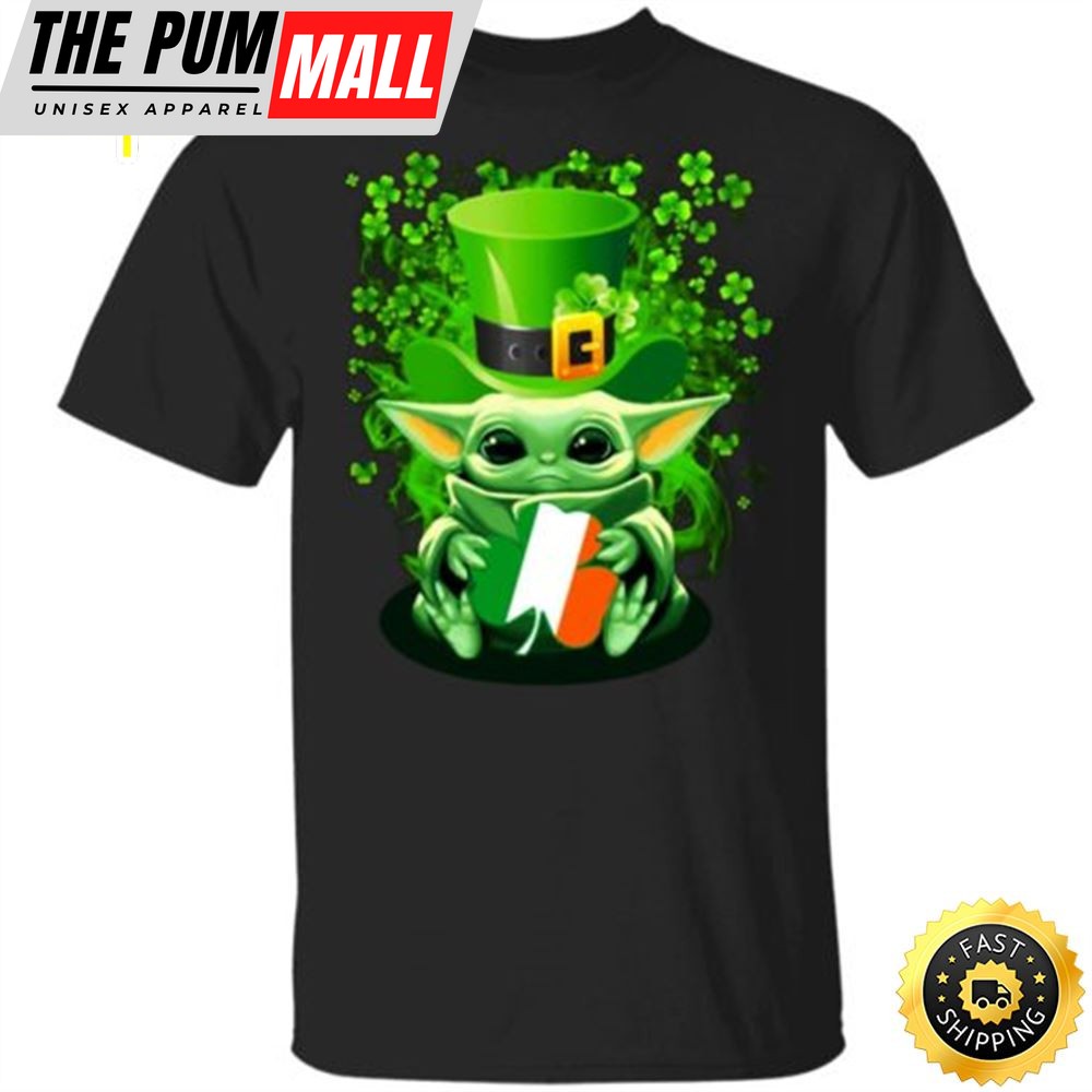 Baby Yoda St Patrick?s Day Unisex Black T-shirt