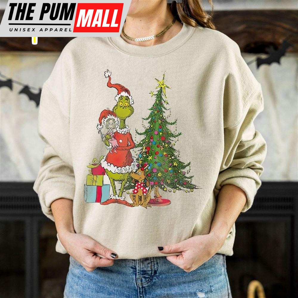 Grinch Christmas Crewneck Sweatshirt, Grinch Family Crewneck, Christmas Sweatshirt ,Grinch Sweatshirt ,Christmas Gifts, Family Sweatshirt.