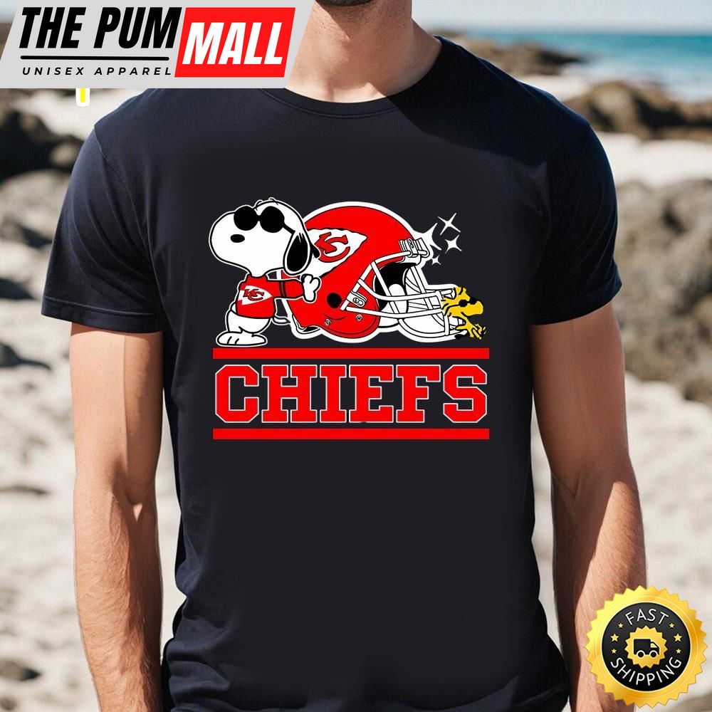 Kansas City Chiefs Football Peanuts T Shirt, Valentines Day Gift…