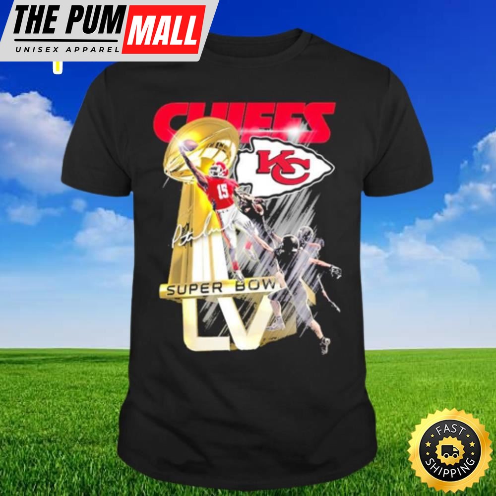 Kansas City Chiefs Patrick Mahomes Super Bowl Trophy 2025 T-shirt