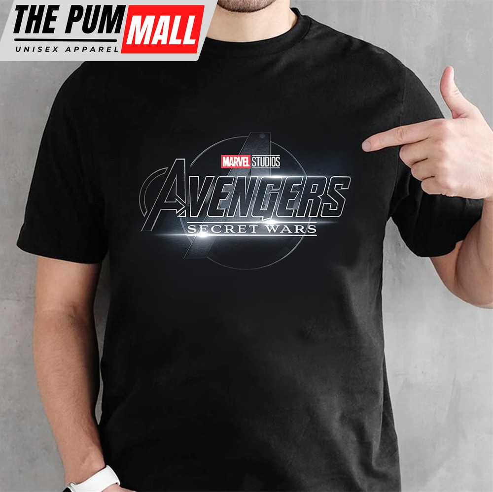 marvel-studios-avengers-secret-wars-2025-official-logo-unisex-t-shirt-26npuz5r Marvel Studios Avengers: Secret Wars 2025 Official Logo Unisex T Shirt