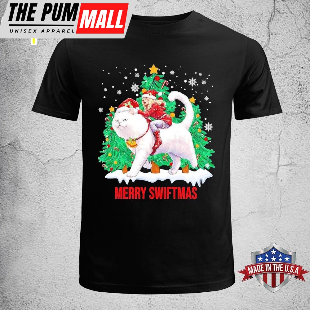 Merry Swiftmas Cat In Santa Hat Unisex T-Shirt
