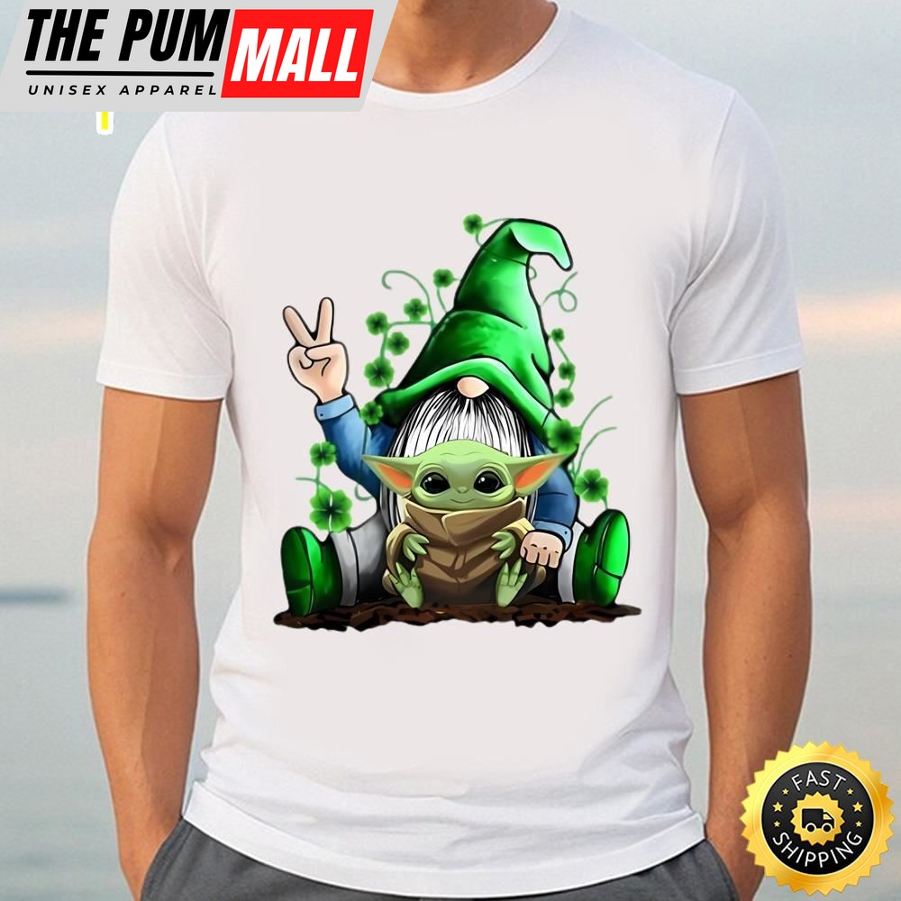 Nice Gnome Hug Baby Yoda Irish St. Patricks Day Shirt