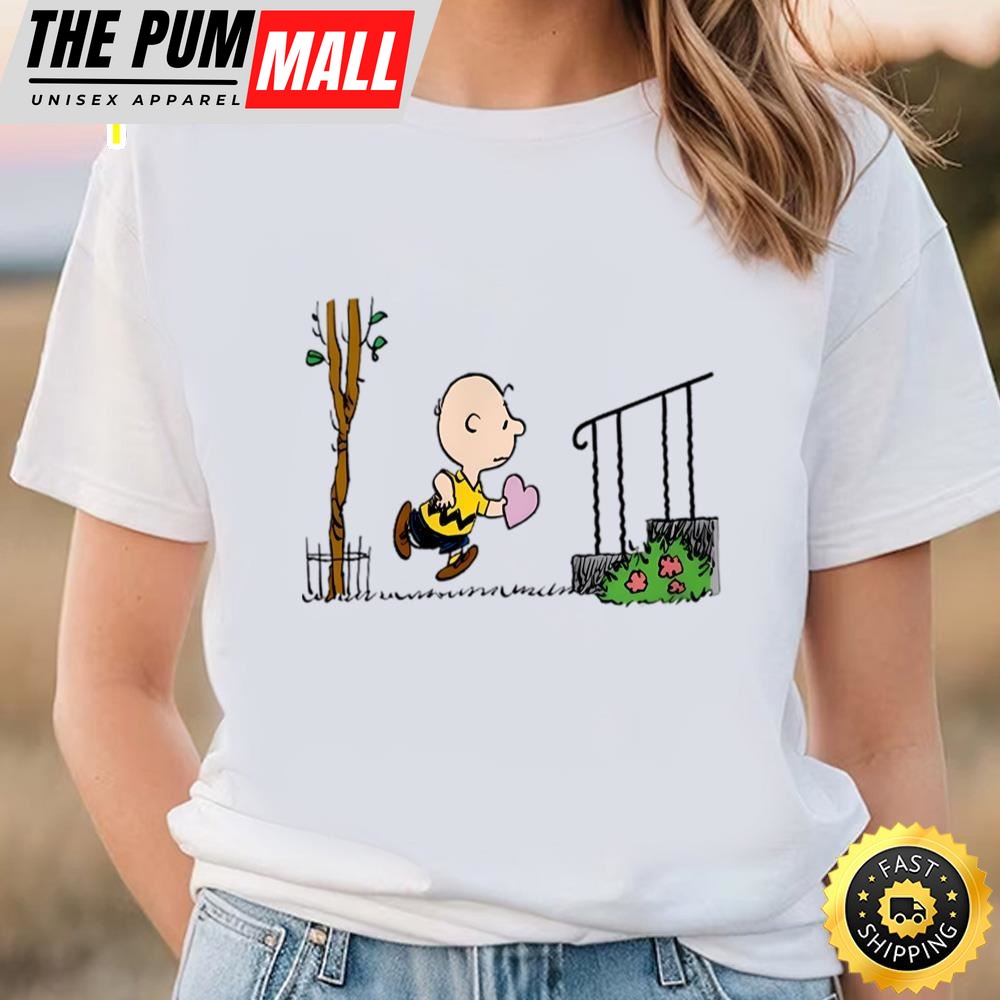 Peanuts Charlie Brown Runs With Valentine T-Shirt